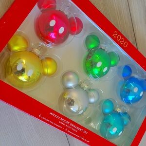 2020 Hallmark Mickey Mouse ornament set of 6 (Glass)